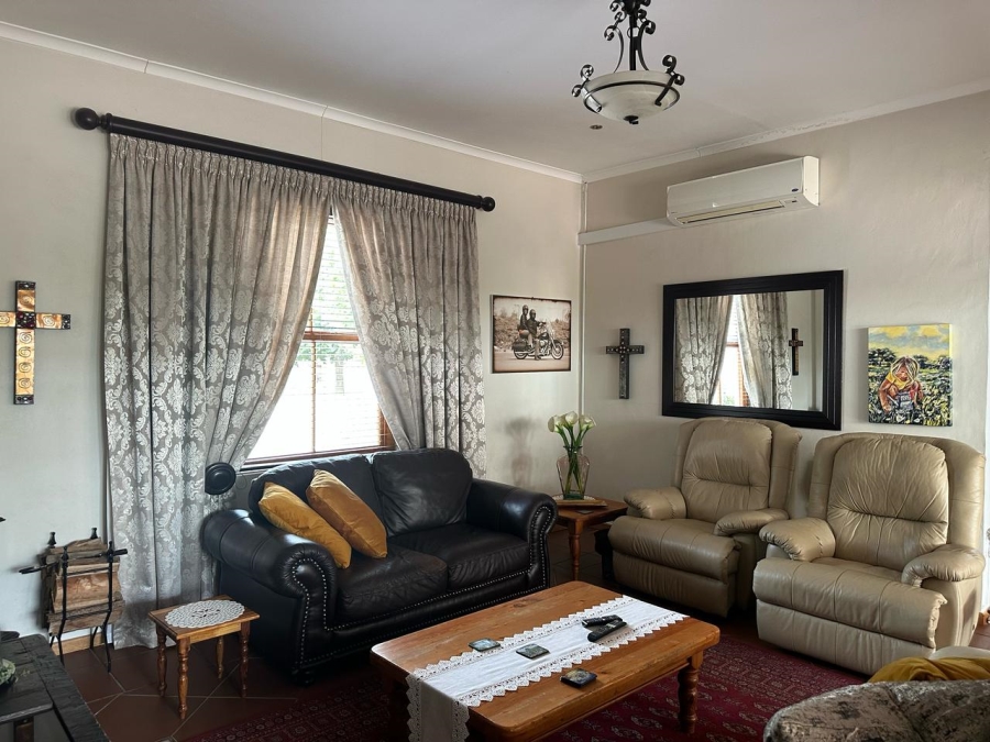 3 Bedroom Property for Sale in Porterville Western Cape